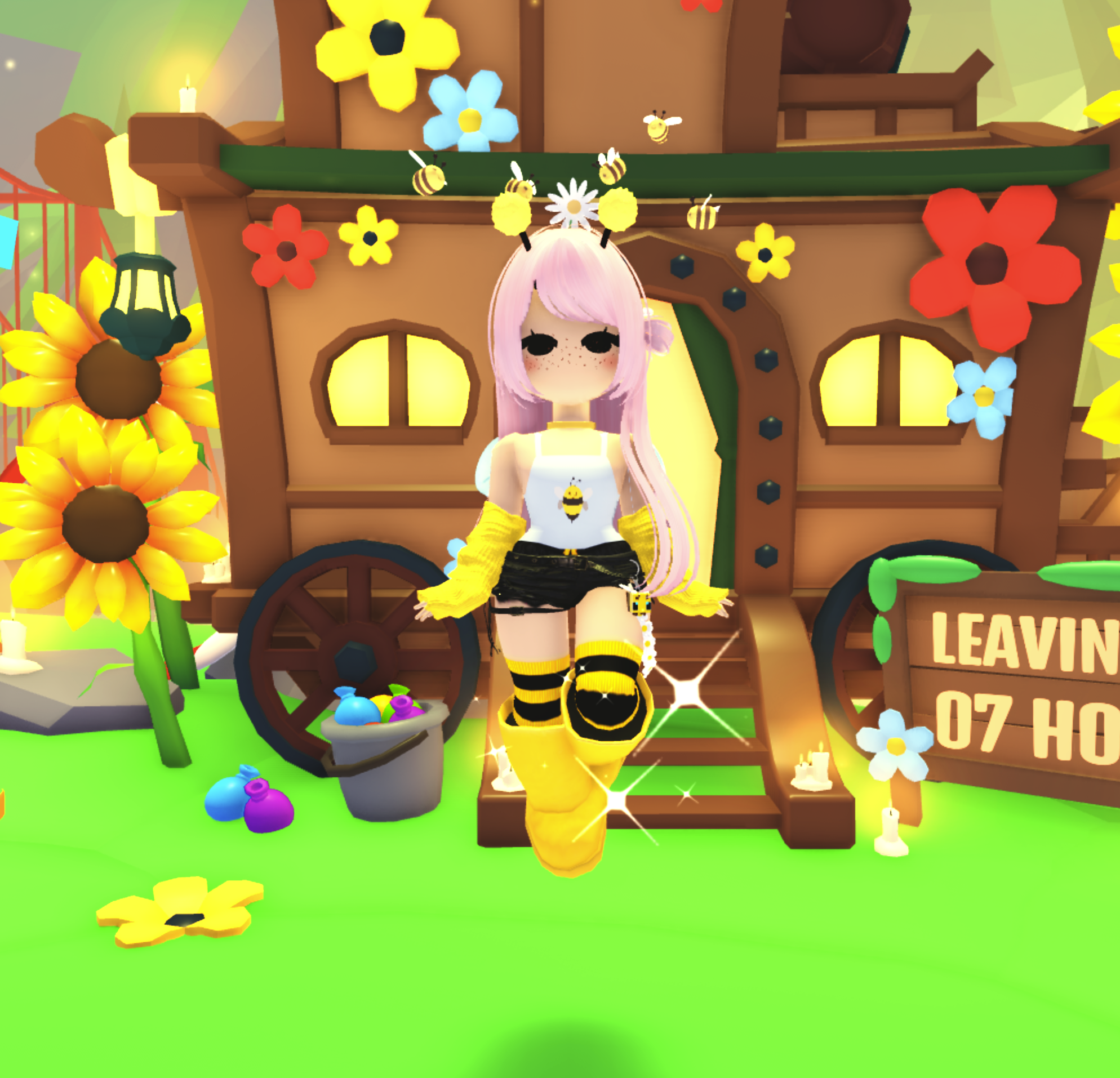 Bee Outfit! 🐝